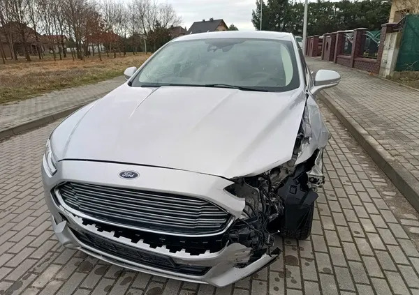 ford mondeo Ford Mondeo cena 28900 przebieg: 140000, rok produkcji 2018 z Nysa